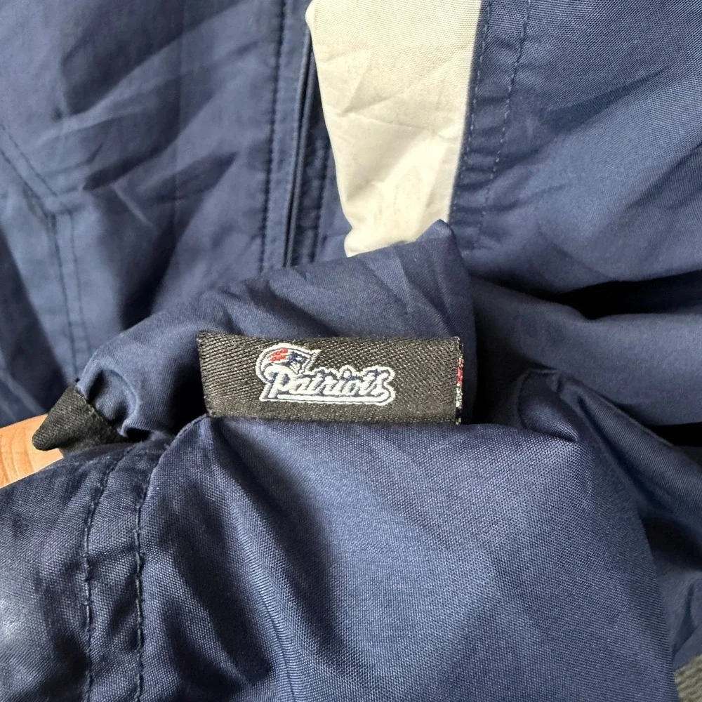 Reebok NFL On Field New England Patriots Jacket Full Zip Windbreaker M Blue Grey